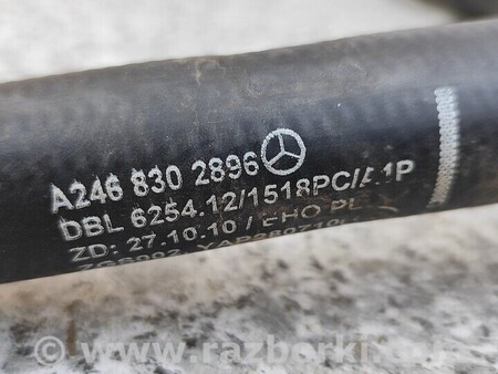 ФОТО Патрубок води для Infiniti QX30 Киев