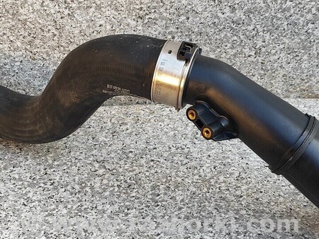 ФОТО Повітряний патрубок інтеркулера для Infiniti QX30 Киев