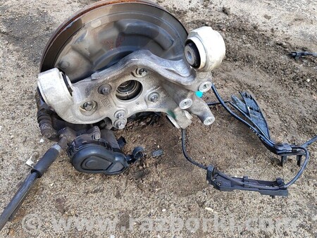 ФОТО Поворотний кулак задній Правий супорт для Infiniti QX30 Киев