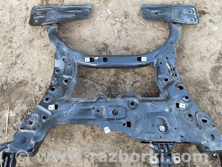 ФОТО Подрамник підрамник для Infiniti QX30 Киев