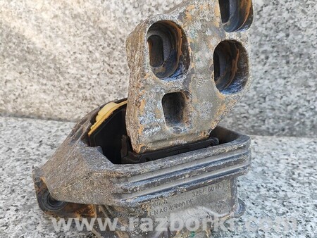 ФОТО Подушка двигуна Двигателя для Infiniti QX30 Киев