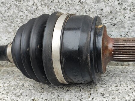 ФОТО Полуось Піввісь права передня для Infiniti QX30 Киев