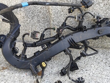 ФОТО Проводка двигуна для Infiniti QX30 Киев