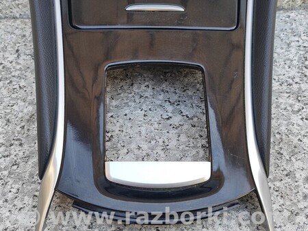 ФОТО Рамка накладка тунелю для Infiniti QX30 Киев