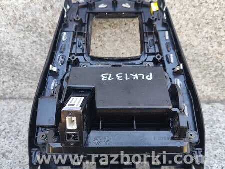 ФОТО Рамка накладка тунелю для Infiniti QX30 Киев