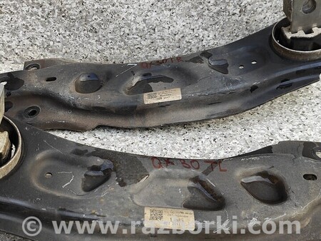 ФОТО Рычаг Важіль задній правий або лівий для Infiniti QX30 Киев