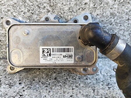 ФОТО Теплообменник радиатор масляный для Infiniti QX30 Киев