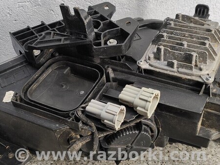 ФОТО Фара передняя левая Линза для Infiniti QX30 Киев