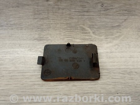 ФОТО Заглушка бампера буксировочного крюка передняя для Mercedes-Benz Rklasse Киев