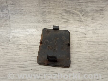 ФОТО Заглушка бампера буксировочного крюка передняя для Mercedes-Benz Rklasse Киев