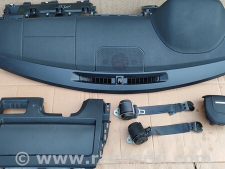 ФОТО Торпедо консоль для Land Rover Range Rover Evoque Киев