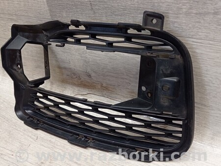 ФОТО Заглушка решітка туманки ПТФ переднього бампера права для Land Rover Range Rover Sport Киев