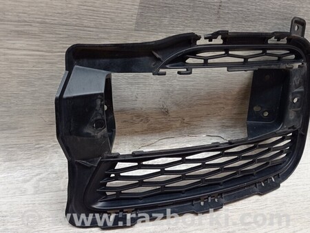 ФОТО Заглушка решітка туманки ПТФ переднього бампера права для Land Rover Range Rover Sport Киев