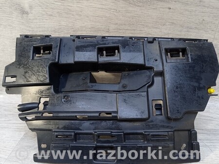 ФОТО Кронштейн бампера переднего правый для Land Rover Range Rover Sport Киев