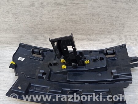 ФОТО Кронштейн бампера переднего правый для Land Rover Range Rover Sport Киев