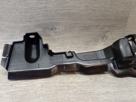 ФОТО Повітропровід направляюча повітря дефлектор радіатора правий для Land Rover Range Rover Sport Киев