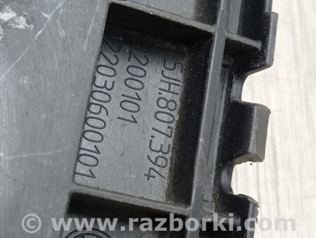 ФОТО Кронштейн кріплення направляюча заднього бампера правий для Skoda Rapid Київ