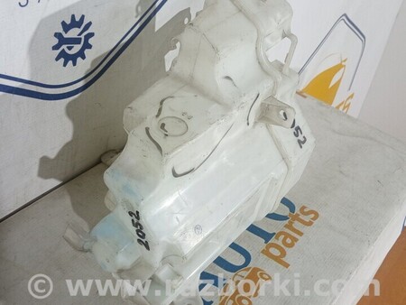 ФОТО Бачок омывателя для Toyota RAV-4 (05-12) Київ