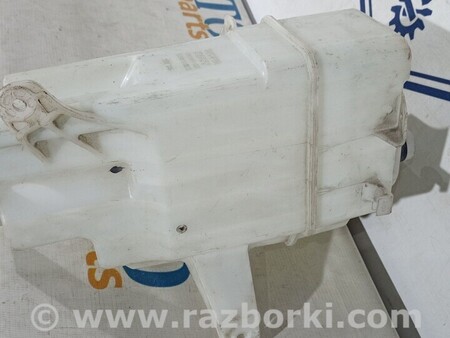 ФОТО Бачок омывателя для Toyota RAV-4 (05-12) Київ