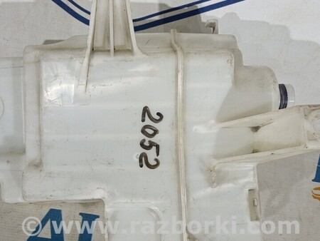 ФОТО Бачок омывателя для Toyota RAV-4 (05-12) Київ