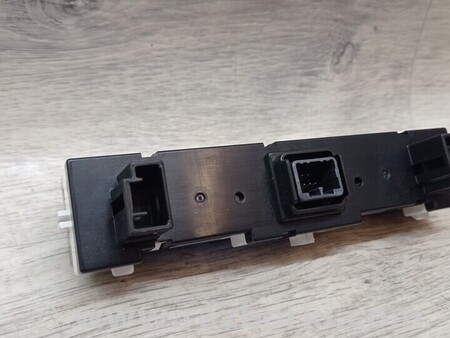 ФОТО Дисплей монітор табло стану подушок безпеки для Toyota RAV-4 (05-12) Київ