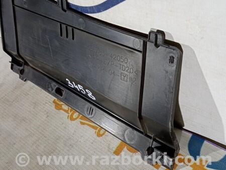 ФОТО Накладка жабо накладка жабо для Toyota RAV-4 (05-12) Київ