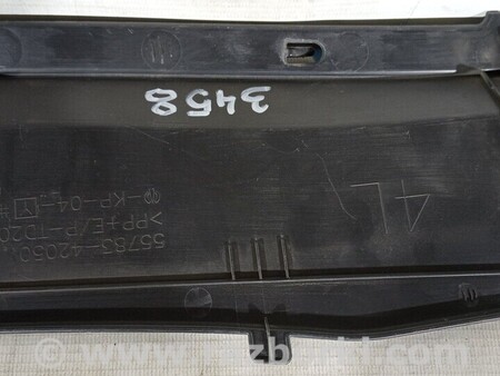 ФОТО Накладка жабо накладка жабо для Toyota RAV-4 (05-12) Київ