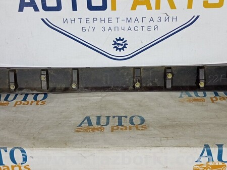 ФОТО Накладка крышки багажника для Toyota RAV-4 (05-12) Київ