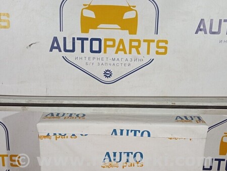 ФОТО Поріг пластиковий лівий для Volvo S60 Киев