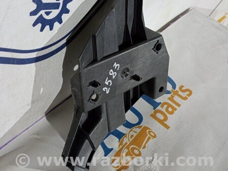 ФОТО Кронштейн крила переднього лівого передній для Volvo S80 Київ