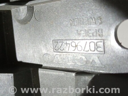 ФОТО Кронштейн крила переднього лівого передній для Volvo S80 Київ