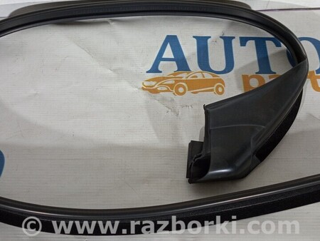 ФОТО Резинка молдингу двері передньої лівої для Volvo S80 Київ