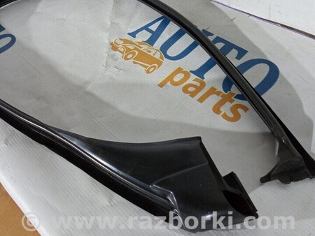 ФОТО Ущільнювач двері передньої правої на двері для Volvo S80 Київ