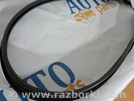 ФОТО Ущільнювач двері передньої правої на двері для Volvo S80 Київ