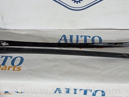 ФОТО Молдинг лобового скла для Volvo S90 Київ