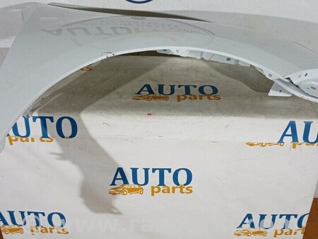 ФОТО Крыло переднее правое для Dacia Sandero Киев