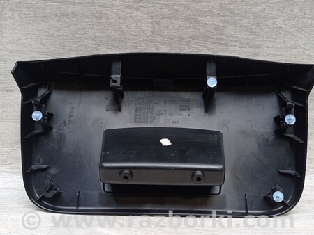 ФОТО Обшивка кришки багажника для Renault Sandero Киев