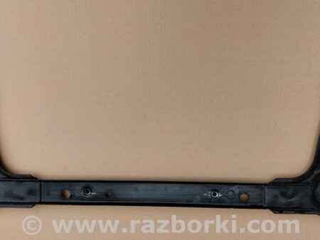 ФОТО Кронштейн подрамника для Renault Scenic Киев