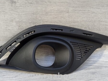 ФОТО Накладка Молдинг Кронштейн противотуманной фары правой для Renault Scenic Киев