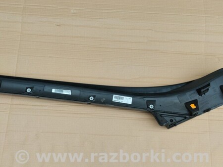 ФОТО Накладка стойки лобового стекла левая для Renault Scenic Киев