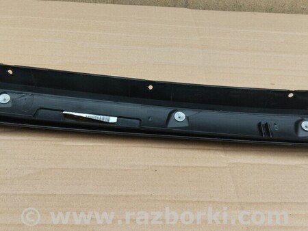 ФОТО Накладка стойки лобового стекла левая для Renault Scenic Киев