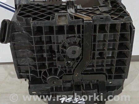 ФОТО Підставка під акумулятор для Renault Scenic Киев