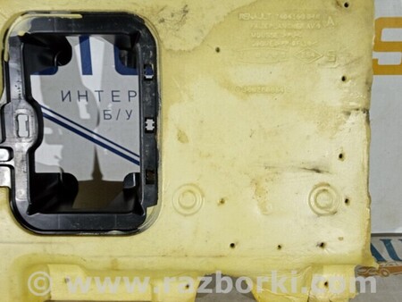 ФОТО Підставка під килимок перед ліва сторона для Renault Scenic Киев