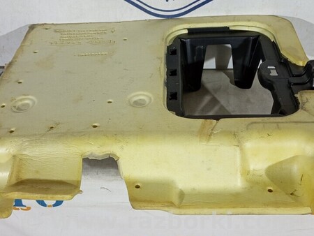 ФОТО Підставка під килимок перед правий бік для Renault Scenic Киев