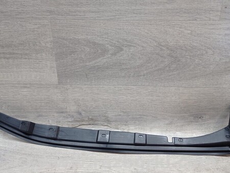 ФОТО Уплотнитель резинка двери крила передней правой для Renault Scenic Киев