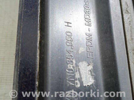 ФОТО Поріг пластиковий правий Поріг пластиковий правий для Volkswagen Sharan Киев