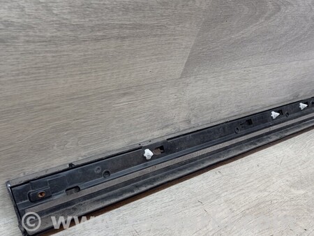 ФОТО Поріг пластиковий правий Поріг пластиковий правий для Volkswagen Sharan Киев