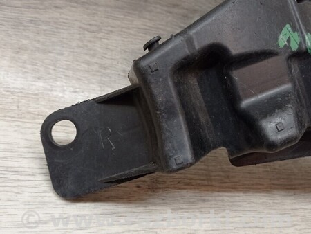 ФОТО Кронштейн кріплення направляюча заднього бампера права для Daihatsu Sirion Київ