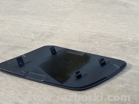 ФОТО Заглушка бампера буксировочного крюка передняя для Mercedes-Benz SL-klasse   Киев