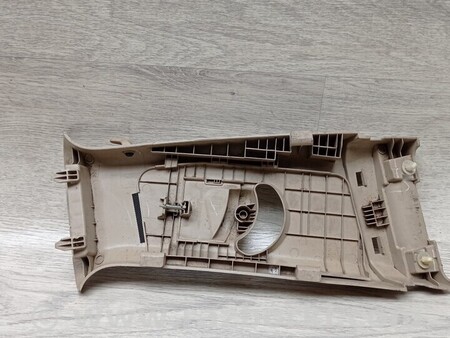 ФОТО Накладка обшивка стійки середньої центральної верхня ліва для Hyundai Sonata (все модели) Київ